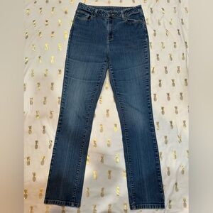 L.L. Bean Classic Fit Women's Jeans, Sz 12. EUC. Medium blue color.
